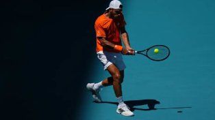 Francisco Cerúndolo dio el golpe ante Medvedev y se metió en octavos en Miami