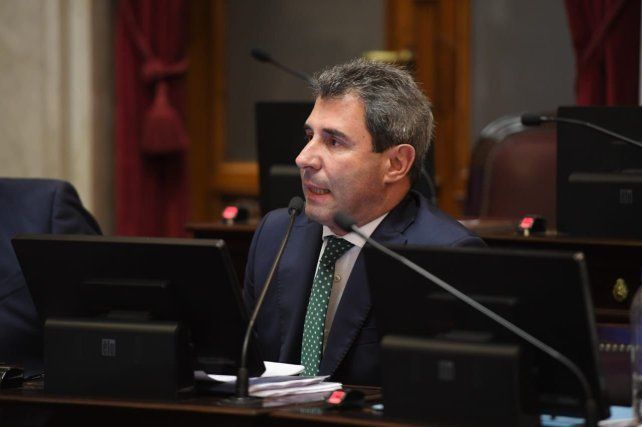 El senador nacional señaló que “hay dirigentes de peso” del peronismo que acompañan su postulación.