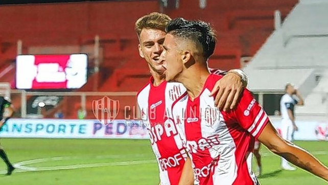 La dirigencia de Unión tendría decidido hacer uso de la opción para adquirir el 50% del pase de Ezequiel Cañete.