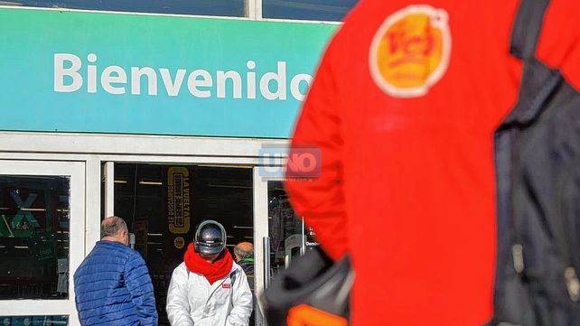 Unos 28 trabajadores fueron virtualmente despedidos este martes de supermercado Vea&nbsp;