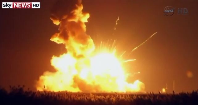 Un cohete de la Nasa explotó seis segundos después del lanzamiento