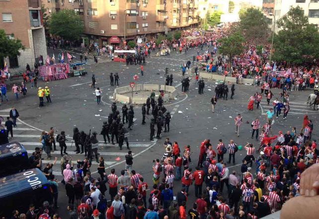 Graves incidentes en la previa del Clásico de Madrid