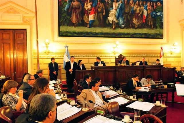 Para la emisión de letras, el PJ quiere imponer condiciones para aprobarlo