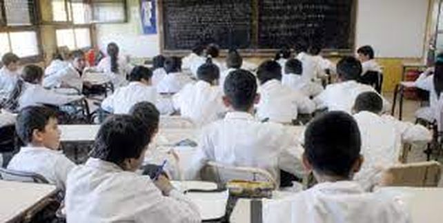 Escuelas y más escuelas