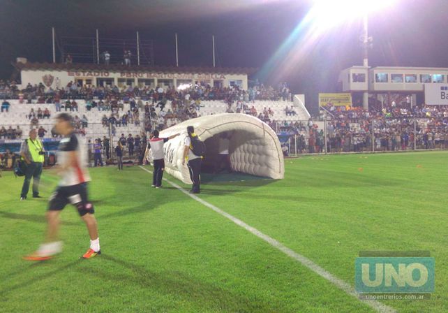 Banderazo de apoyo al #PatrónDelAscenso antes de la semifinal