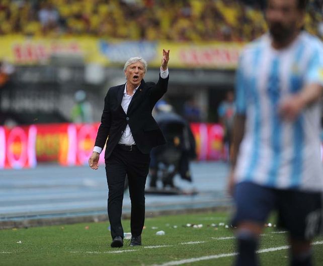Argentina derrotó a Colombia en Barranquilla y por fin conoció la victoria