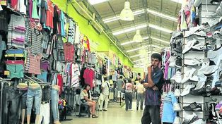 Buscan suspender las ferias comerciales en toda la provincia