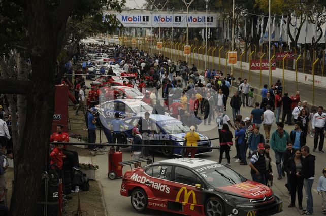 Las imágenes que dejó el Súper TC2000 en un domingo distinto
