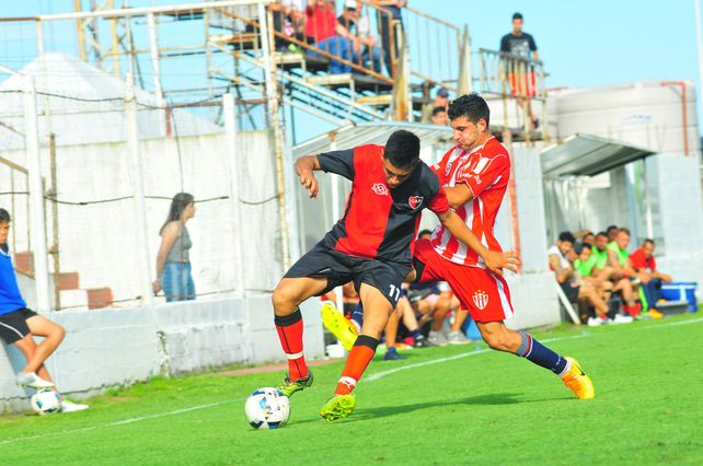 El Decano sacó a relucir su capacidad goleadora en la segunda etapa.&nbsp;