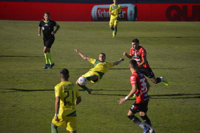 Patronato deberá viajar a Mar del Plata en la primera fecha para medirse con Aldosivi.