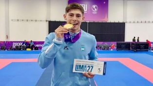 Juan Ignacio Gallardo y la medalla de oro en los Panamericanos de karate. Ahora estará en los Juegos Jadar.