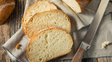 La receta para hacer pan casero lleva pocos ingredientes y una rato de amasado