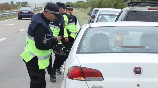 Suspenden a cinco conductores reincidentes por infracciones graves: los increíbles casos que alertaron a la APSV