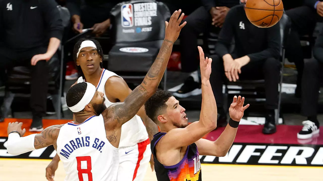 Phoenix Suns se adelanta en la final del Oeste de la NBA