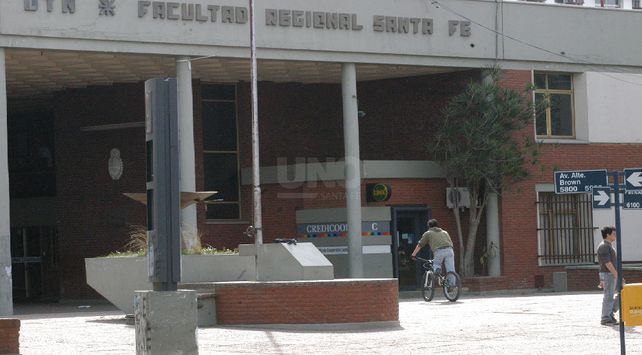 {altText(Universidad Tecnológica Nacional – Regional Santa Fe UTN,Suspenden las clases en la UTN por el coronavirus)}