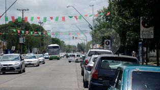 Los comerciantes de General Paz reclaman lugar para estacionar