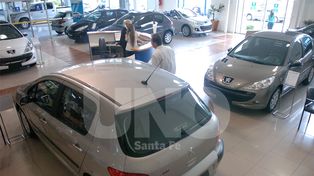 La caída del 53% en la venta de autos golpea a la economía