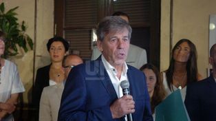 Emilio Jatón jura como intendente de la ciudad de Santa Fe