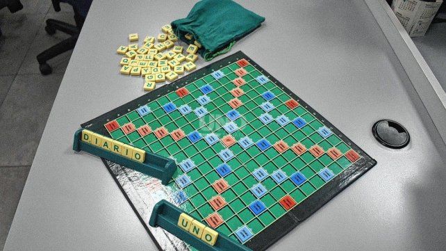 Scrabble: uno de los juegos de palabras que honra a la riqueza del lenguaje y a la estrategia