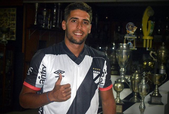 Colón cerca de contratar otro mediocampista