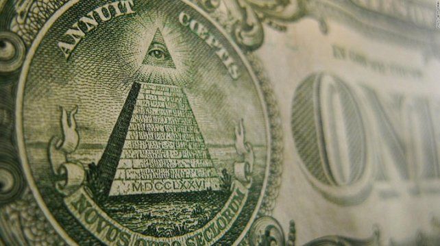 No se detiene: el dólar alcanzó en la city santafesina los $18,71