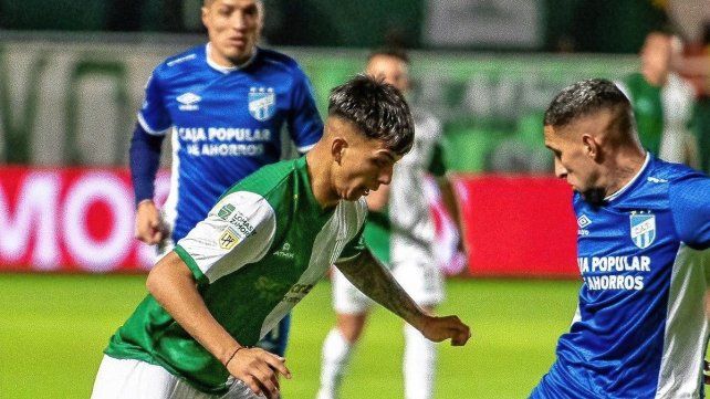 Banfield no pudo regalarle un estreno ganador a Gustavo Munúa y debió conformarse con empate ante Atlético Tucumán.
