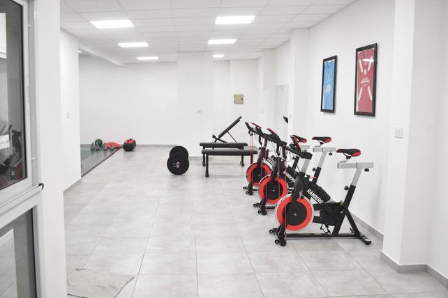 Puerto San Martín invierte en infraestructura para potenciar el capital deportivo del histórico Club Paraná