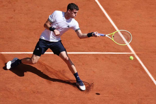 Juan Manuel Cerúndolo buscará ante Matteo Berrettini los cuartos de final de Roland Garros