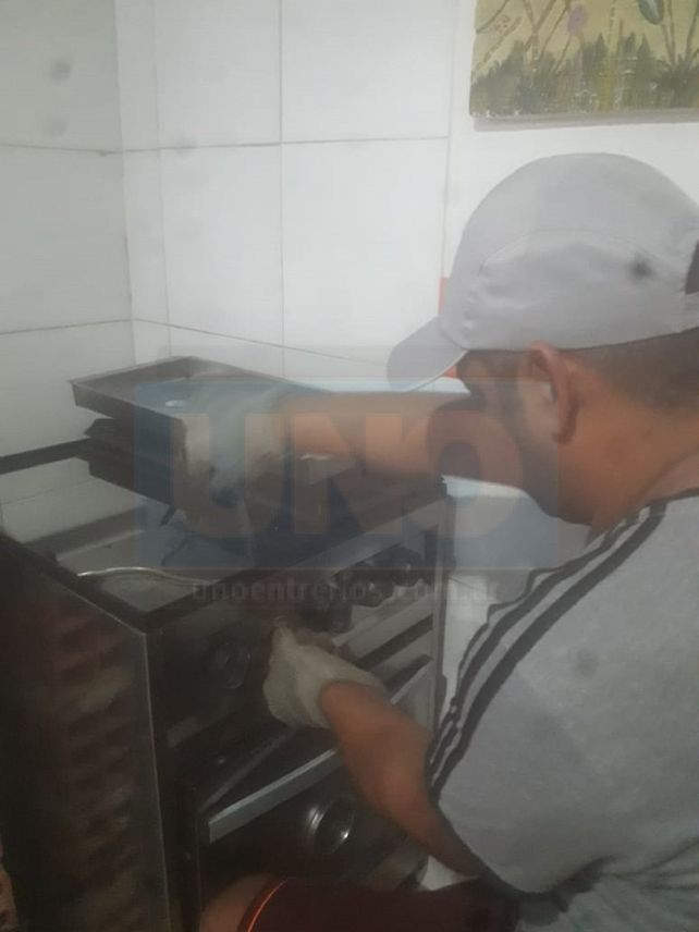 Arreglan gratis camas, aires, baños y muebles de hospitales