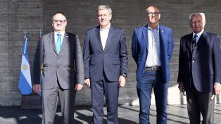 Jatón encabezó el acto por los 170 años de la sanción de la Constitución Nacional