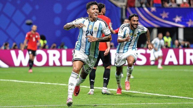 Enzo Fernández anotó el tanto de la clasificación de la Selección Argentina a cuartos de final del Mundial 2026.
