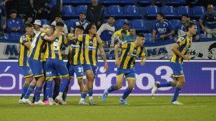 El último partido de Central como visitante fue ante Vélez, con una victoria trabajada, por 2 a 1.
