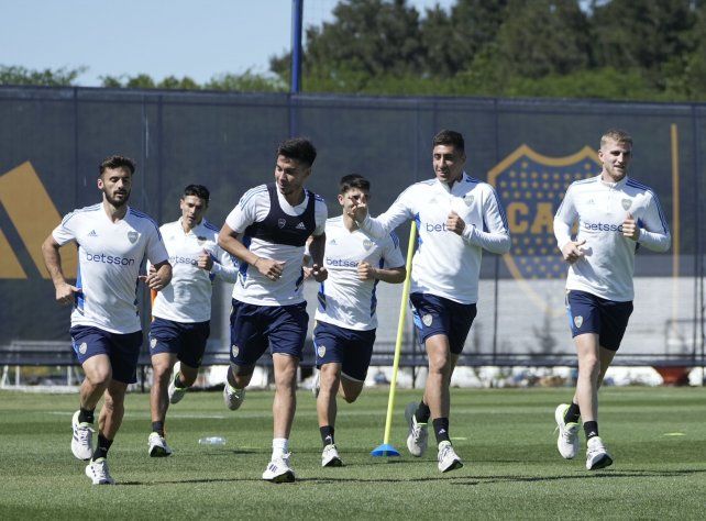 Boca entrenó en el predio de Ezeiza.