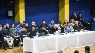 En la asamblea del lunes por la noche, la vice Cristinziano dio detalles de la deuda que reclama el Banco Central.