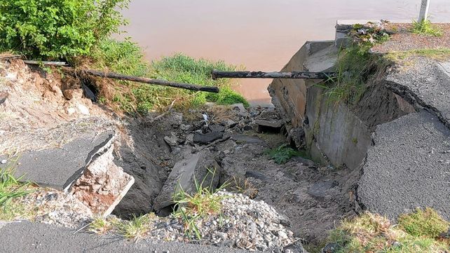 La comuna de Paraná analizar trabajos a realizar tras el desmoronamiento de tierra en Puerto Nuevo