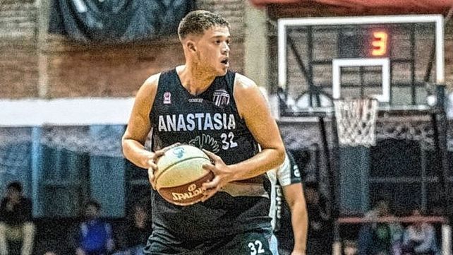 El uruguayo Federico Suárez debutará este miércoles en Colón ante Norte de Armstrong.