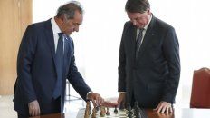 Scioli y Bolsonaro, cuando el argentino le presentó las credenciales de embajador en Brasilia. Scioli y Bolsonaro, cuando el argentino le presentó las credenciales de embajador en Brasilia.