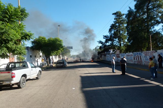 Personal de Asoem reclama en las calles