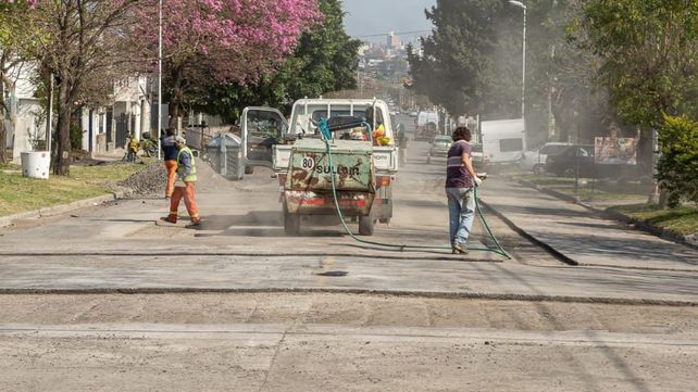 Obras en calle Almirante Brown