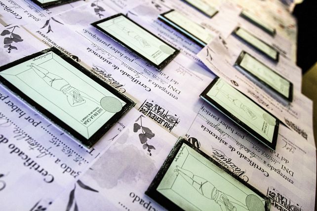 Luz en la caja, poemas paridos en la Unidad 5