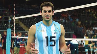 Luciano De Cecco, solidario en Santa Fe