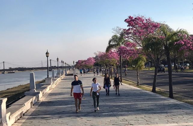 Con una costanera muy vigilada