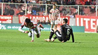 Una noche de pesadilla para Unión: lo ganaba, se durmió y terminó perdiendo en el 15 de Abril