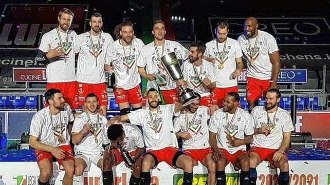 El santafesino Luciano De Cecco fue campeón de Italia con Lube Civitanova.&nbsp;