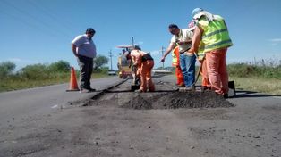 Invertirán más de $230 millones en obras de bacheo en rutas santafesinas