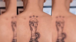 Germán Pezzella se hizo un tatuaje con un pequeño error que los cibernautas le advirtieron en redes sociales.