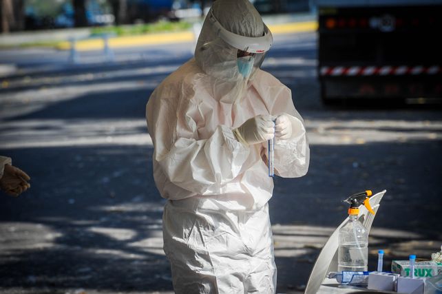 Rosario registró 76 muertes por coronavirus en lo que va de enero