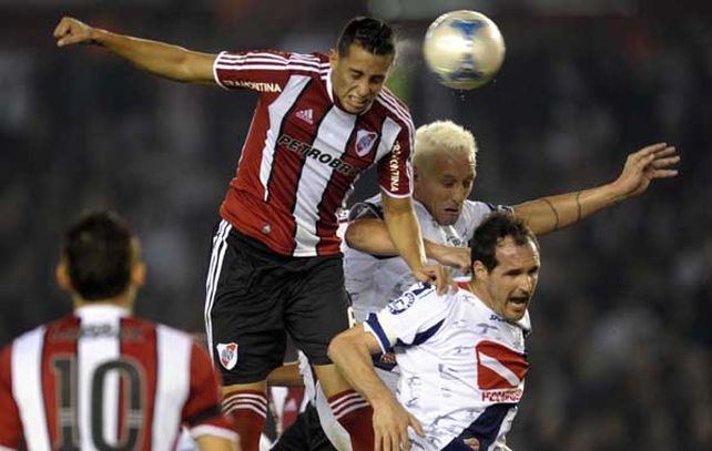 River empató en su cancha y ya no es más puntero del torneo.