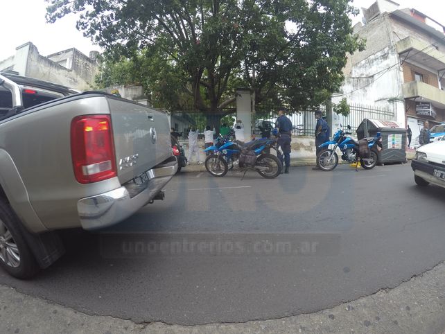 Sorprendió el operativo por averiguación de antecedentes en calle Urquiza