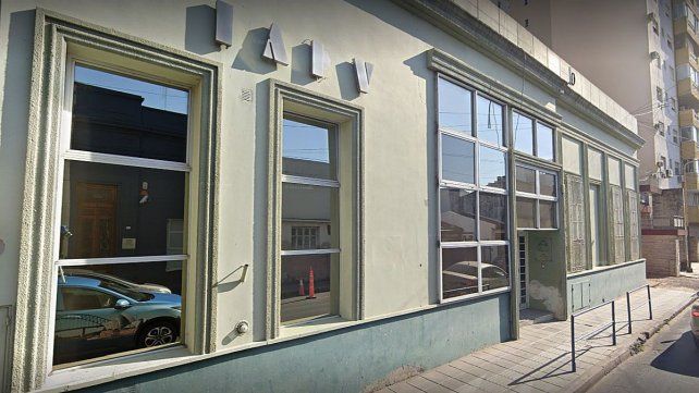 Vecinos del barrio 500 Viviendas de Paraná se reunieron con diputadas justicialistas ante una suba desmesurada del canon de uso que abonan al IAPV.